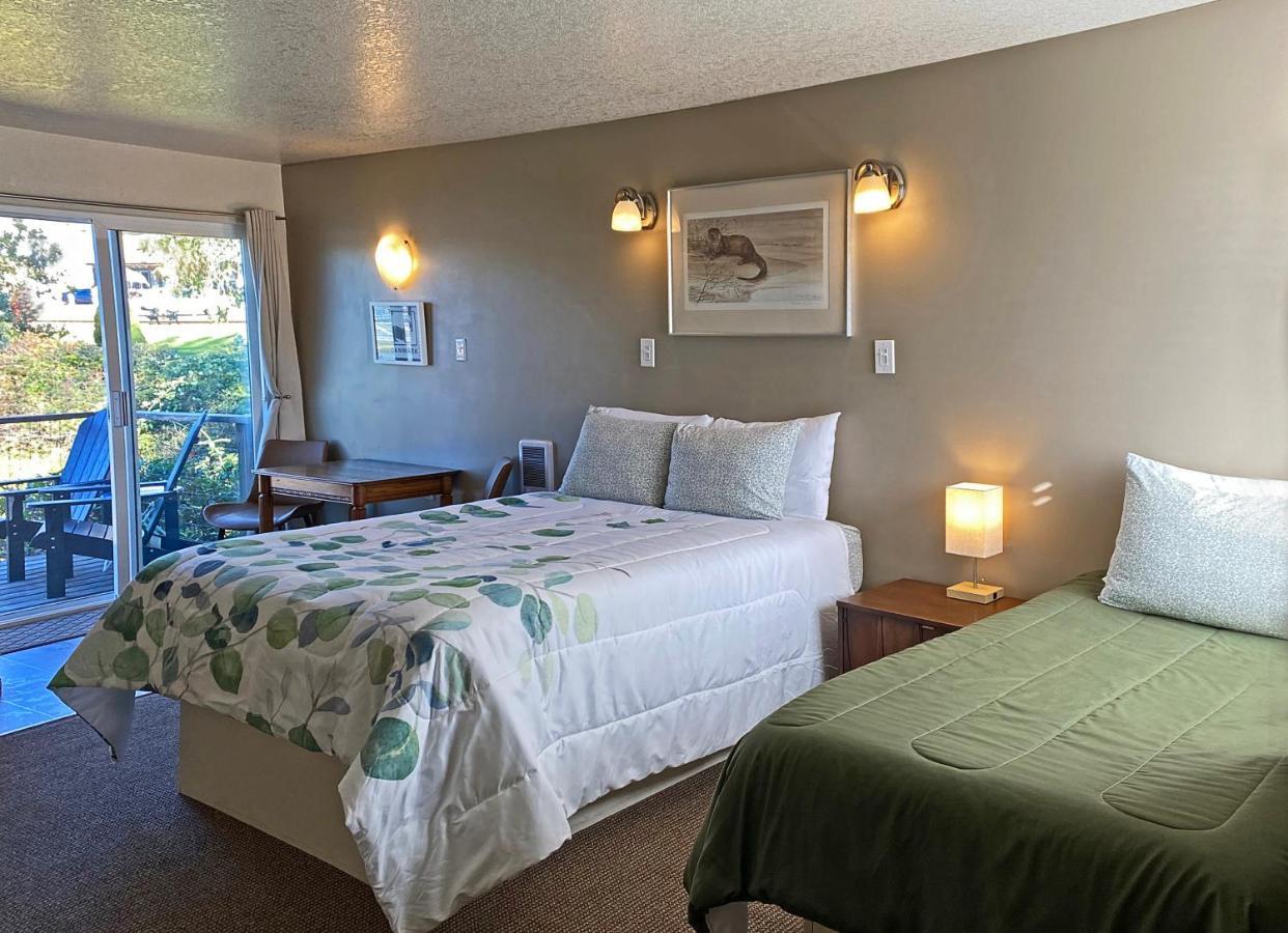 Wheeler On The Bay Lodge And Marina Bagian luar foto