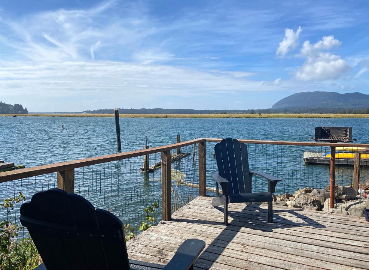 Wheeler On The Bay Lodge And Marina Bagian luar foto