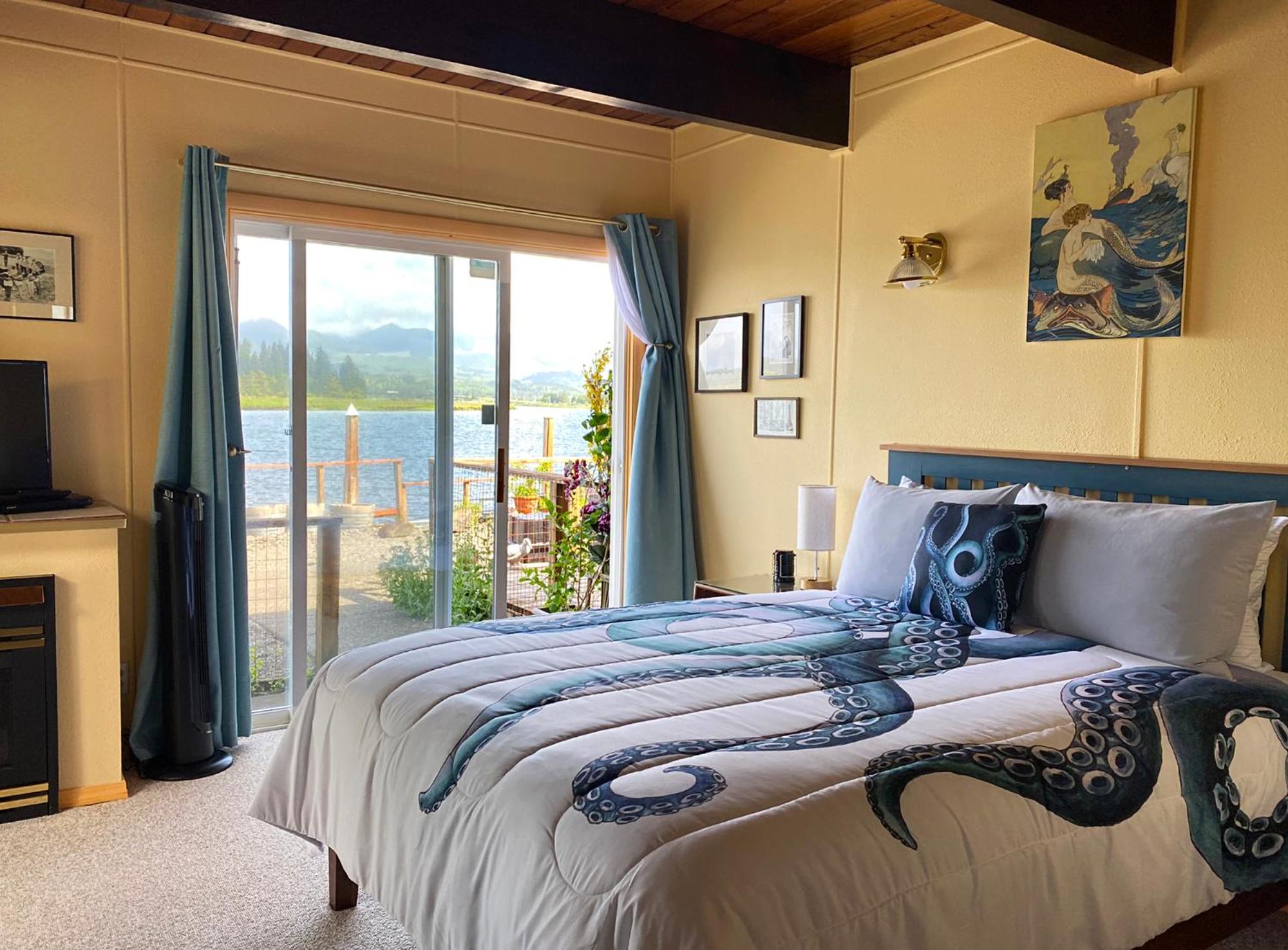 Wheeler On The Bay Lodge And Marina Bagian luar foto