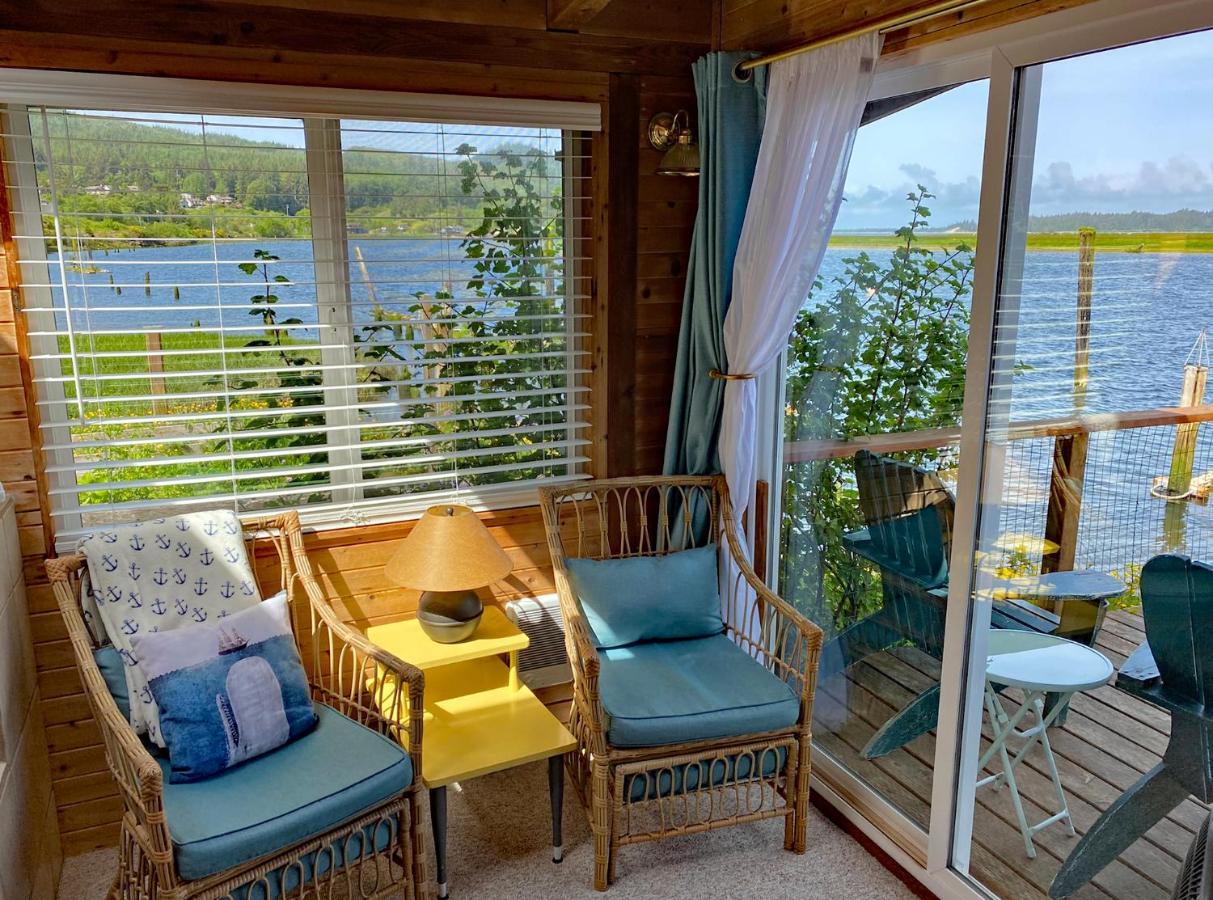 Wheeler On The Bay Lodge And Marina Bagian luar foto