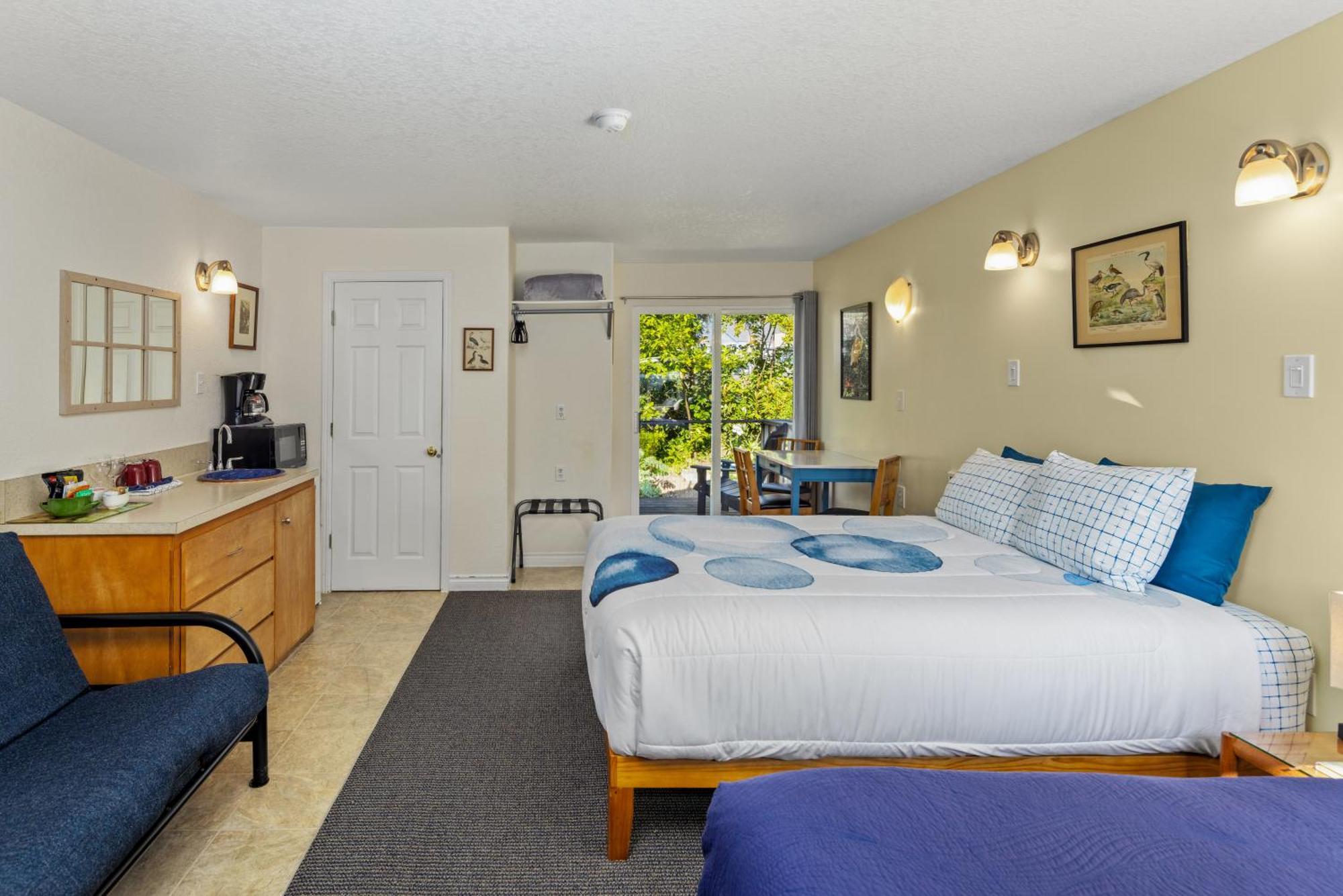 Wheeler On The Bay Lodge And Marina Bagian luar foto