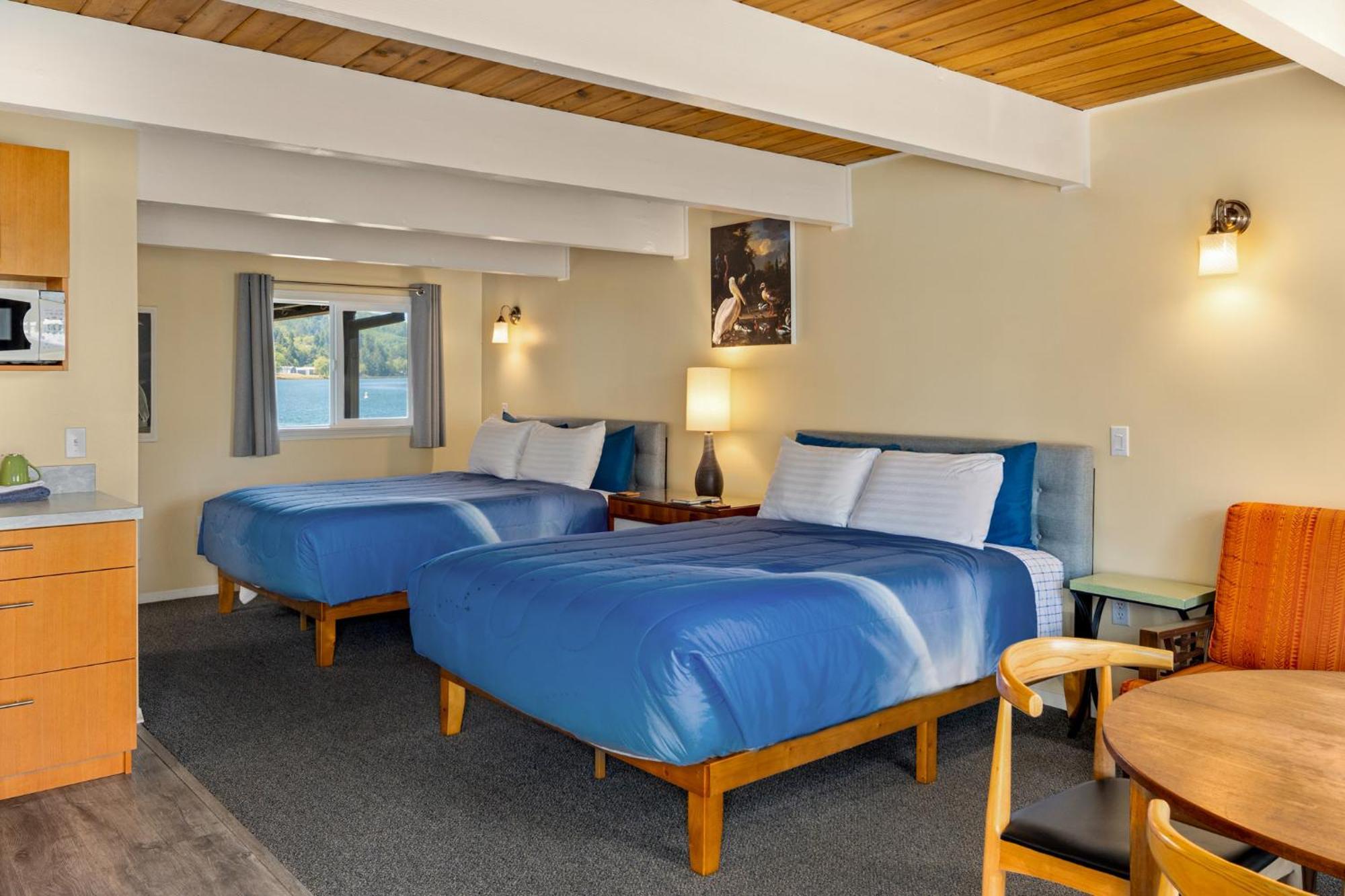 Wheeler On The Bay Lodge And Marina Bagian luar foto
