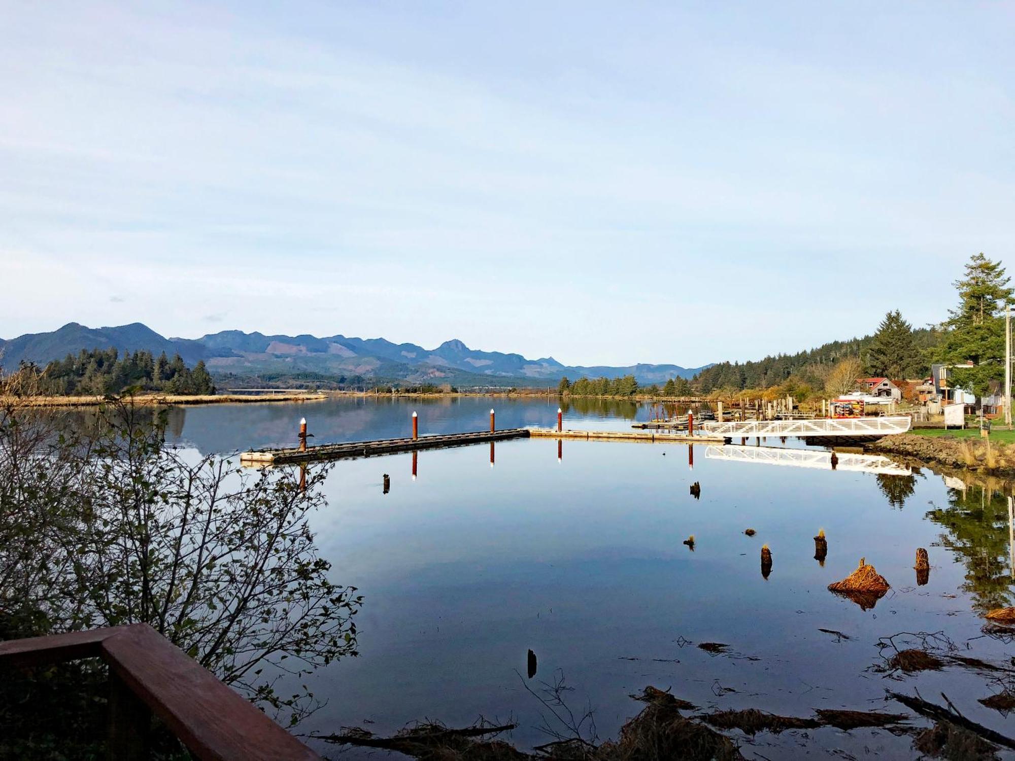 Wheeler On The Bay Lodge And Marina Bagian luar foto