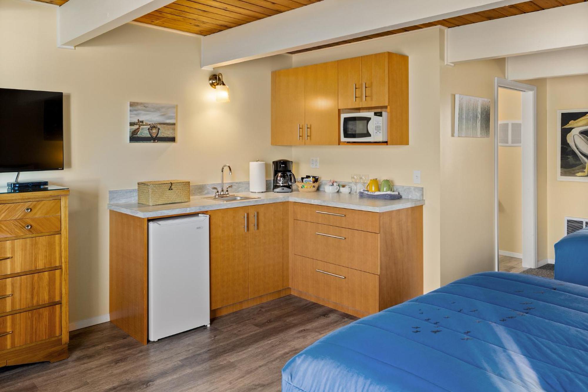 Wheeler On The Bay Lodge And Marina Bagian luar foto