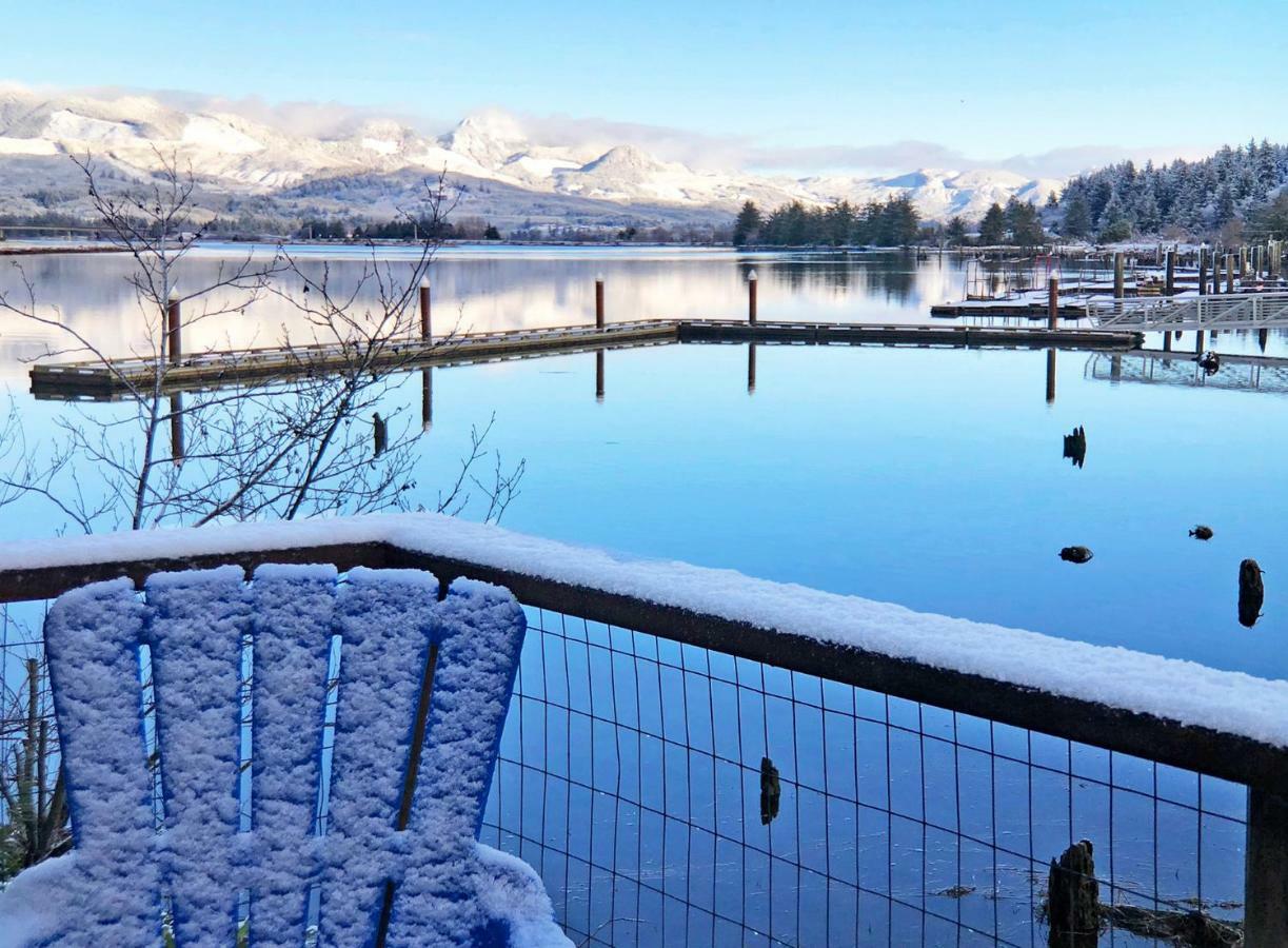 Wheeler On The Bay Lodge And Marina Bagian luar foto